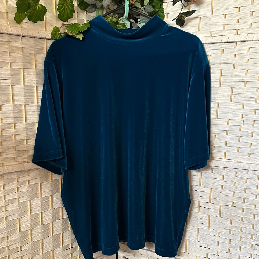 Liz Claiborne Deep Teal Short Sleeve Top